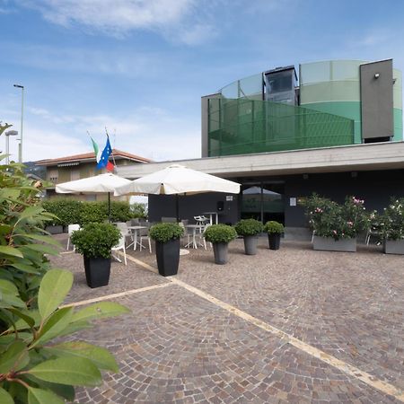 San Valentino Hotel Villa di Serio Bagian luar foto