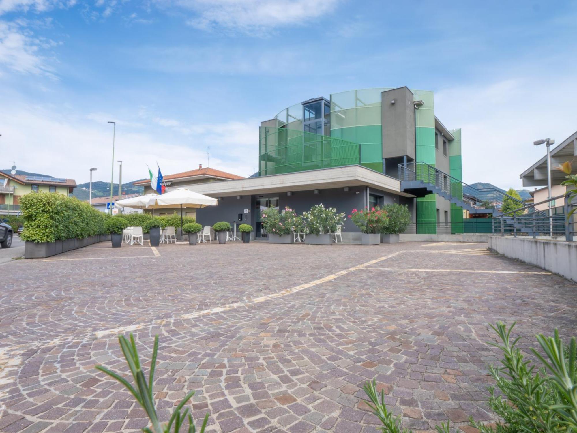 San Valentino Hotel Villa di Serio Bagian luar foto