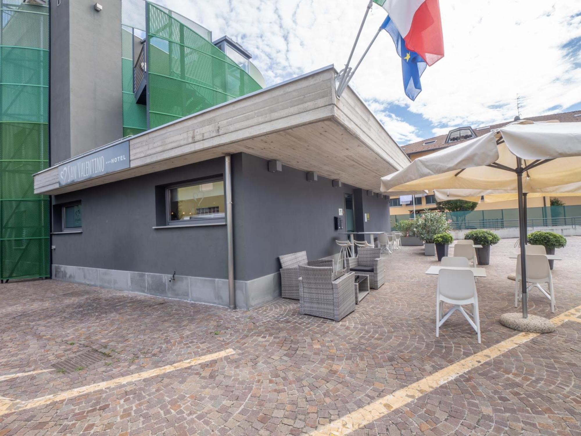 San Valentino Hotel Villa di Serio Bagian luar foto